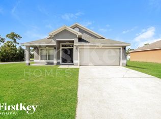701 Lavender St SE, Palm Bay, FL 32909