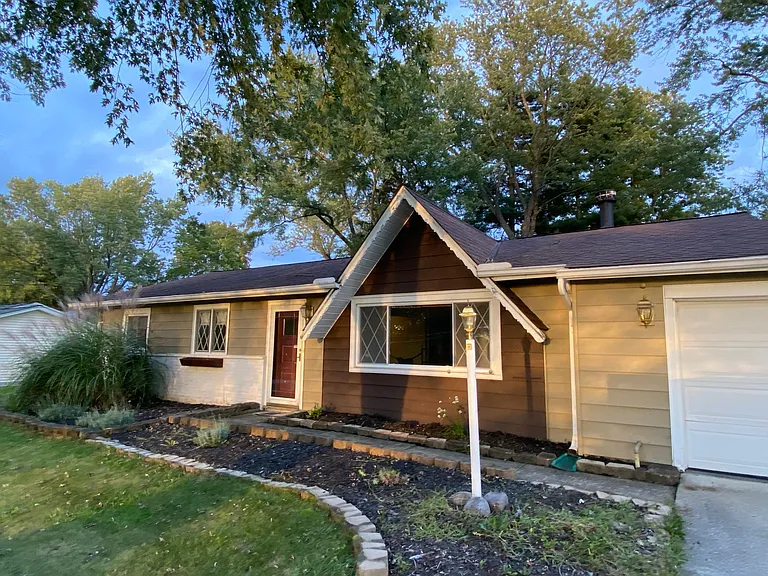 8467 Royalhaven Dr — Photo 11