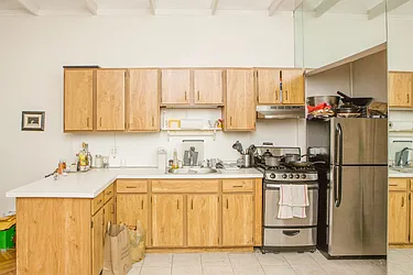 Rented by Jonathan Wachtel, LREB