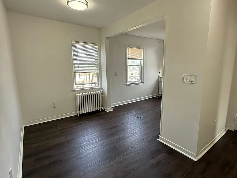 105 Crotona Ave — Photo 11