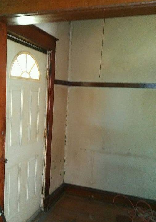 2nd image of 2719 Bales Ave