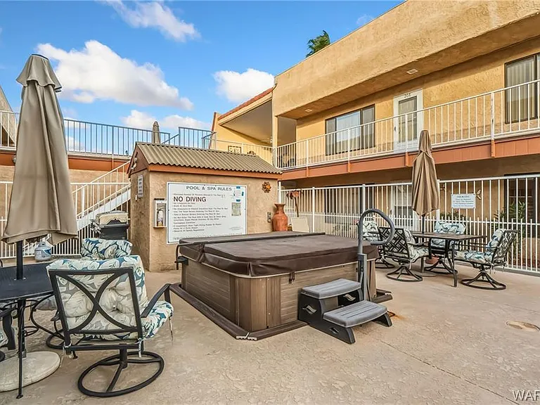 454 Riverfront Dr #105-1 — Photo 4