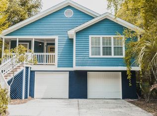 8 Edgewater Aly, Isle Of Palms, SC 29451