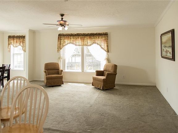4th image of 741 Coral Dr