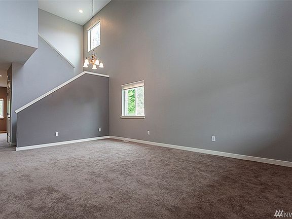 3rd image of 7601 87th St NE