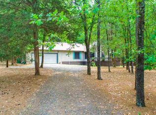 414 Clear Water Trl, Holly Lake Ranch, TX 75765