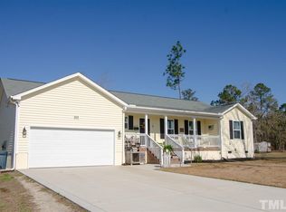 858 Halltown Rd, Autryville, NC 28318