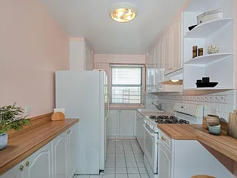 Sold by Robert E. Hill 