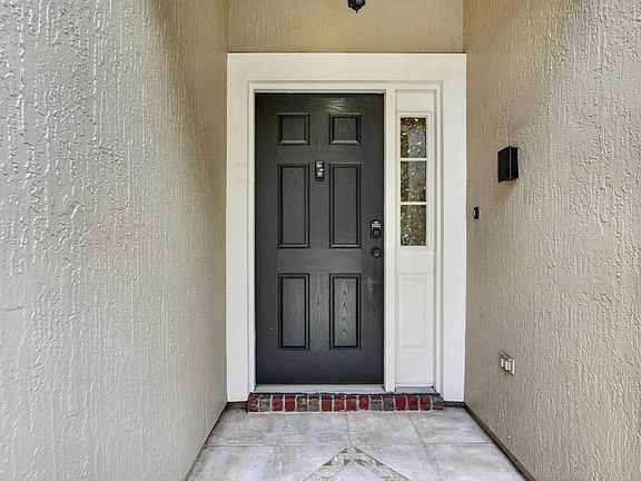 2nd image of 1237 Splendid Ravine St