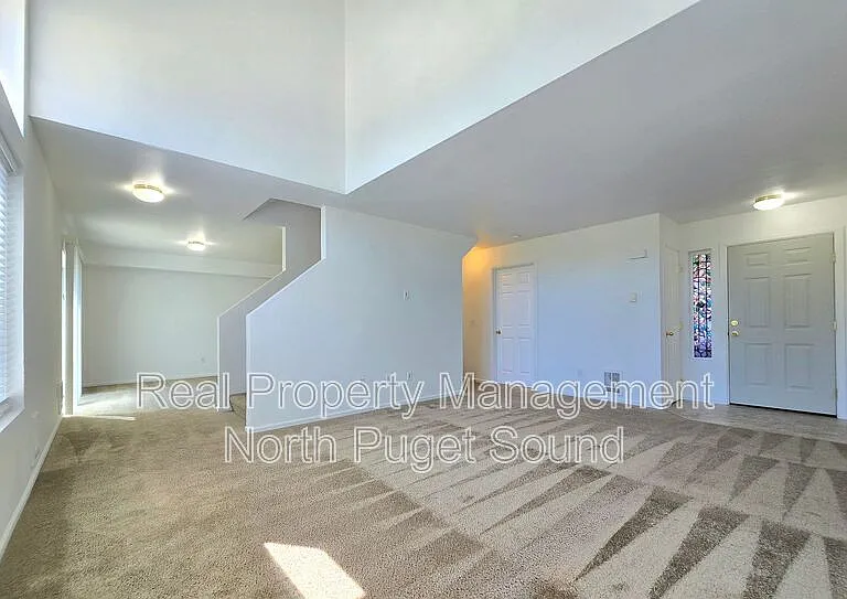 1205 Frontier Cir E #A — Photo 5