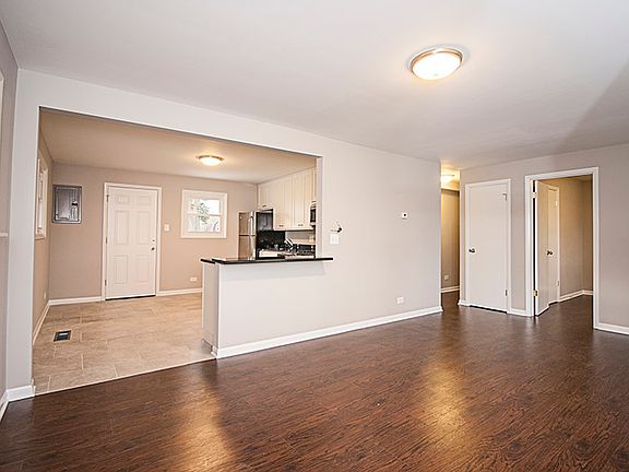 4th image of 18520 Baker Ave