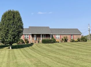 14 Towry Ln, Fayetteville, TN 37334