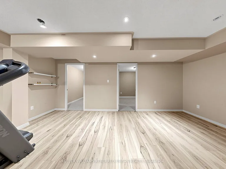 45 Cameo Dr — Photo 33