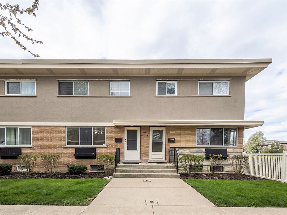 610 S Milwaukee Ave APT B, Libertyville, IL 60048 | Zillow