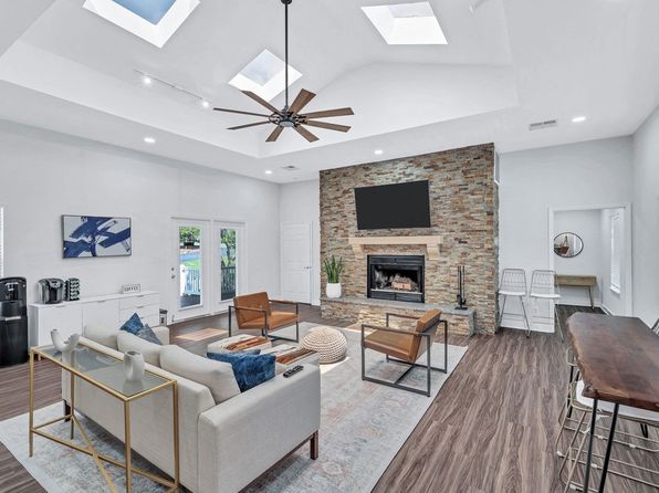 The Greens at Chestnut Ridge | 128 Chestnut Ridge Dr, Harrisonburg, VA