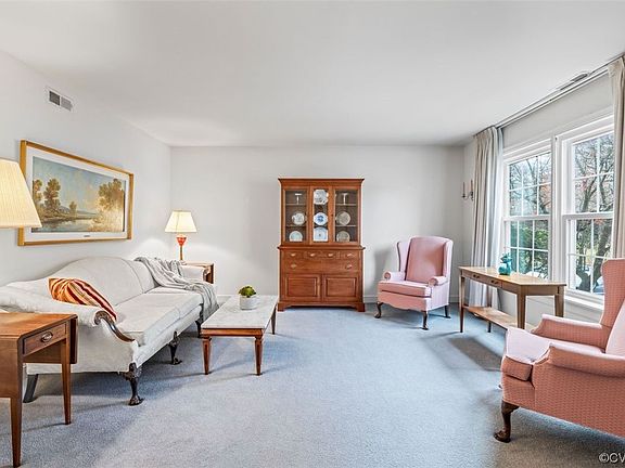 3rd image of 2201 Kingsbrook Dr