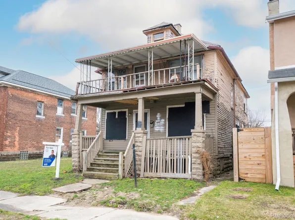 1667 Pingree St, Detroit, MI 48206