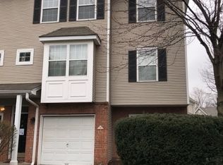 51 Greenbrook Dr, Bloomfield, NJ