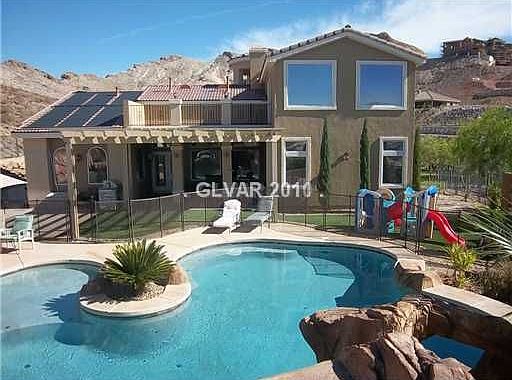 2nd image of 915 White Hill Cir