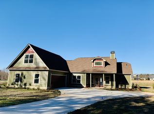 385 Trinity Pond Rd #385, Winterville, GA 30683