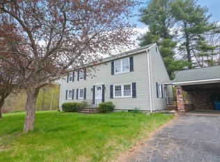 3 Gedeon Ave, Sturbridge, MA 01566