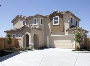 685 Embassy Cir, Vacaville, CA 95688