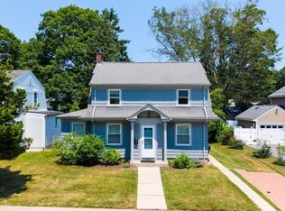 564 Montgomery St, Fall River, MA 02720