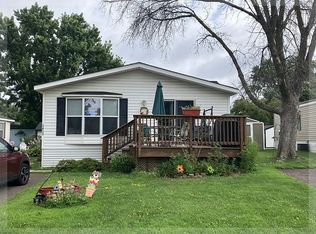 2429 Bison Dr, Maplewood, MN 55119