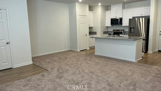 4273 E Carmel Privado — Photo 4