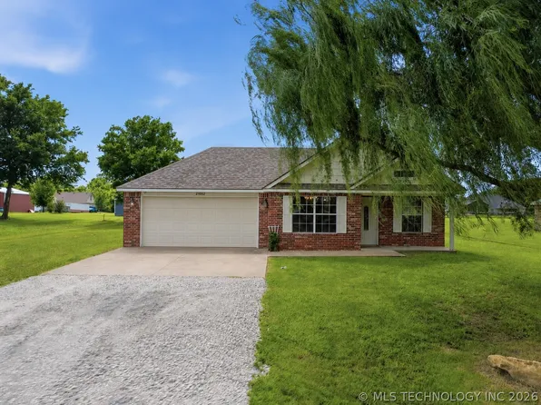 21052 S Shiloh Rd, Claremore, OK 74019