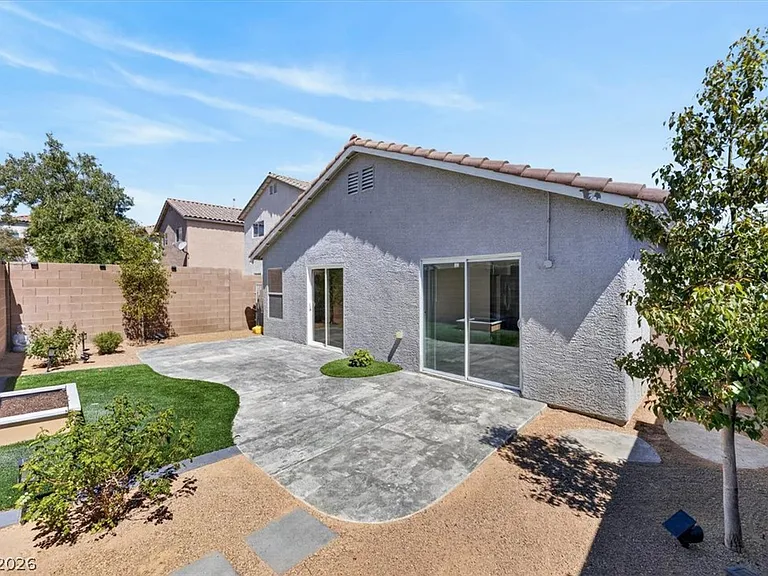 6377 Whispering Clouds Ct — Photo 34