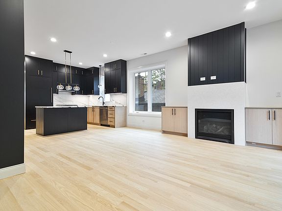 3rd image of 5446 S Kimbark Ave #2