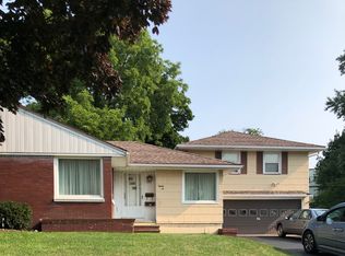 86 Woodland Dr, Rochester, NY 14612