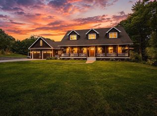 3 Lealand Peck Dr, Wrentham, MA 02093