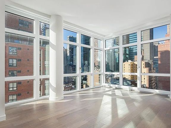4th image of 305 E 51st St ## 10b