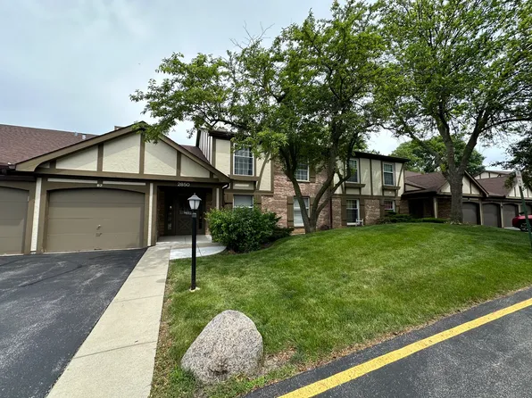 2850 Northampton Dr APT B1, Rolling Meadows, IL 60008