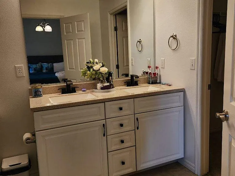 43 Fuller Cir #43 — Photo 11