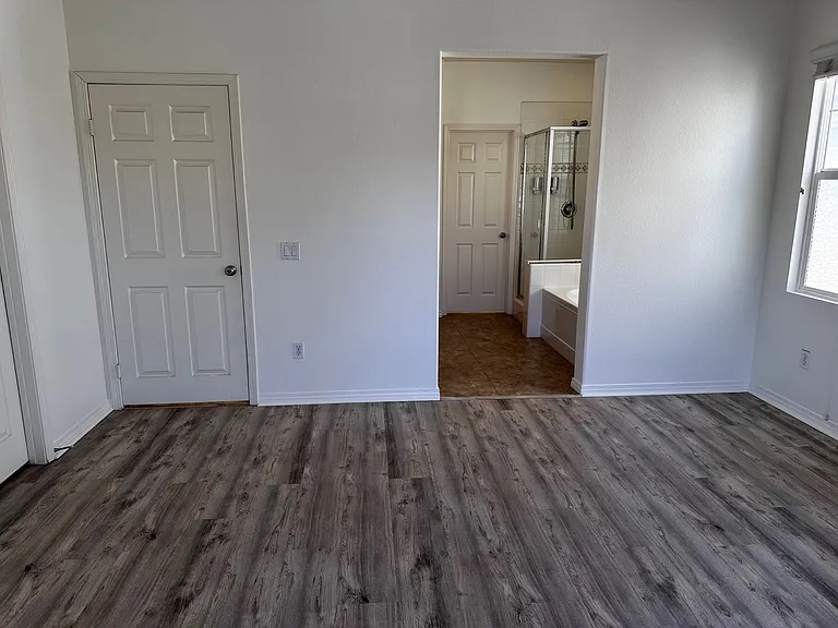715 Nile River Dr — Photo 34
