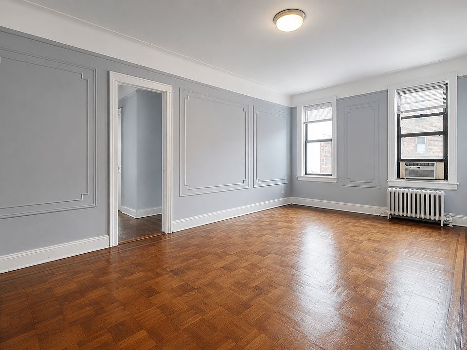 1st image of 44-15 43rd Ave #603