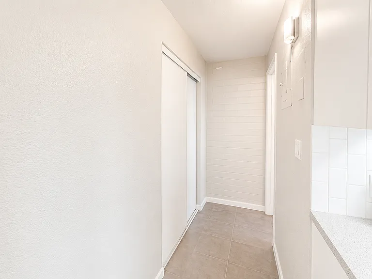 901 E. Pierce St. — Photo 10