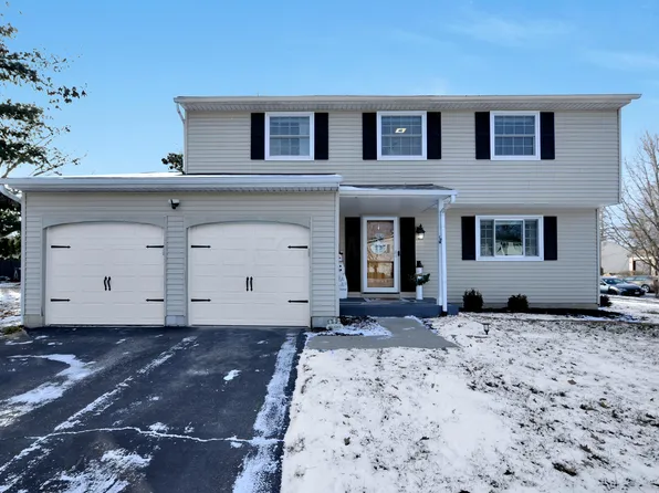 147 Spring Hollow Ln, Westerville, OH 43081