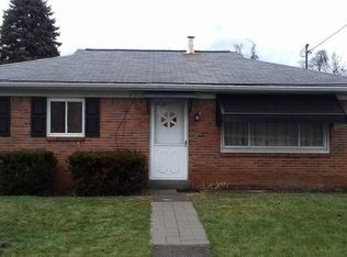 107 Eastern Ave, Coraopolis, PA