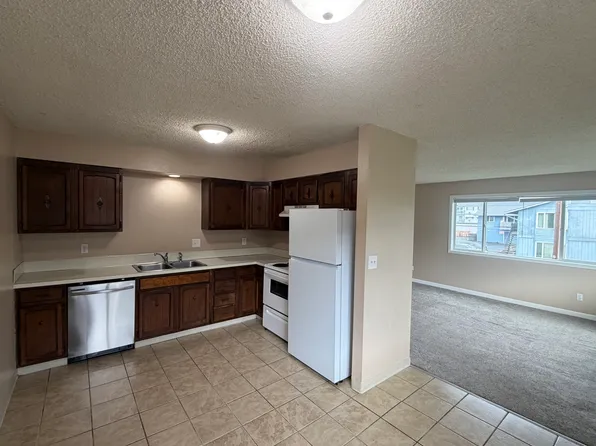 1913 33rd Ave #3, Longview, WA 98632