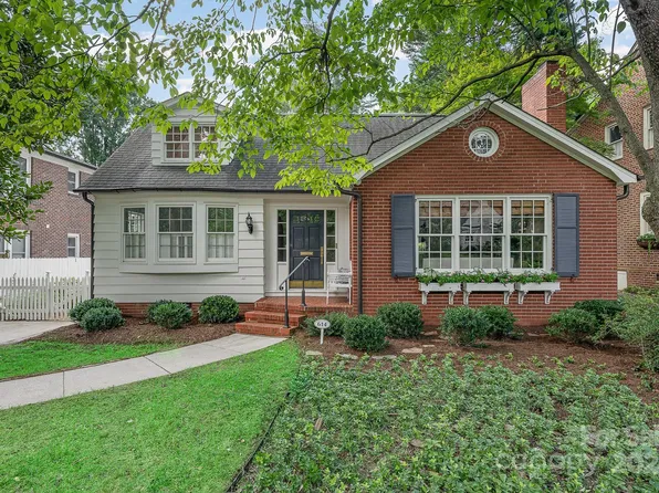 614 Moravian Ln, Charlotte, NC 28207