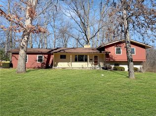 3280 E Oakwood Ave, Decatur, IL 62521