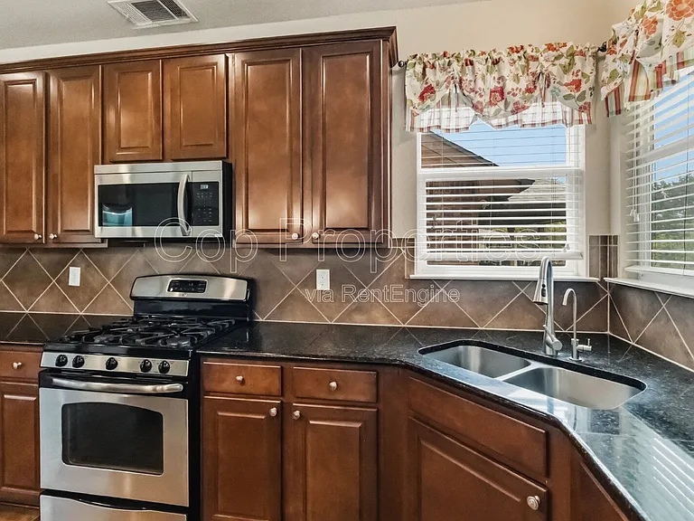 6238 Ozona Ml — Photo 18