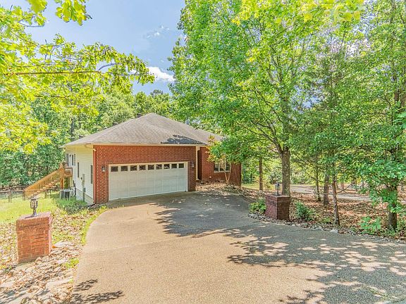 2nd image of 7 Resplandor Ct
