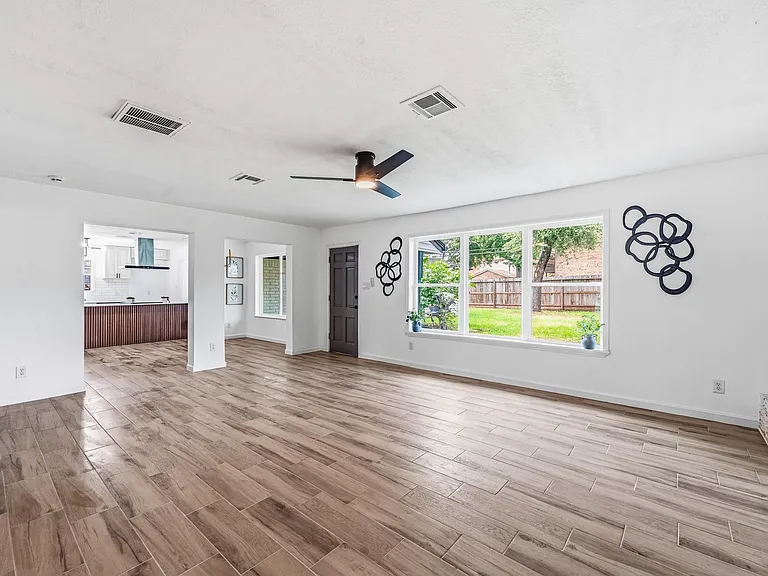 10622 Inwood Dr — Photo 11