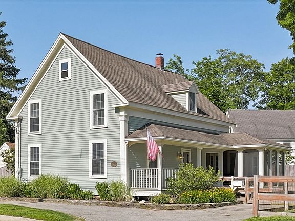 2nd image of 35 Elm Park