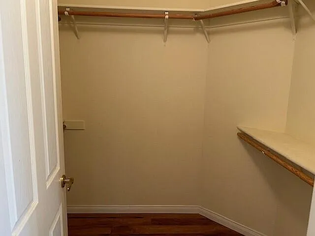 692 Hillside Dr — Photo 21